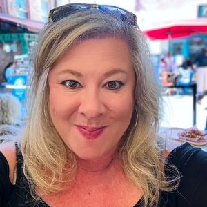 Meet your Posher, Kerri